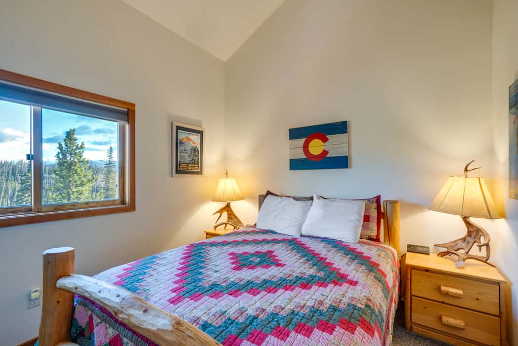 All-Season Base w/ Epic Views in Silverthorne!