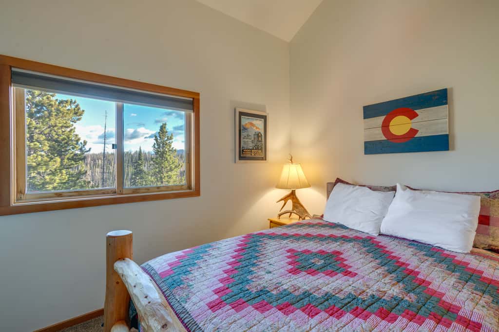 All-Season Base w/ Epic Views in Silverthorne!