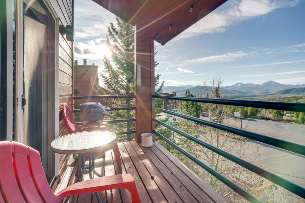 All-Season Base w/ Epic Views in Silverthorne!