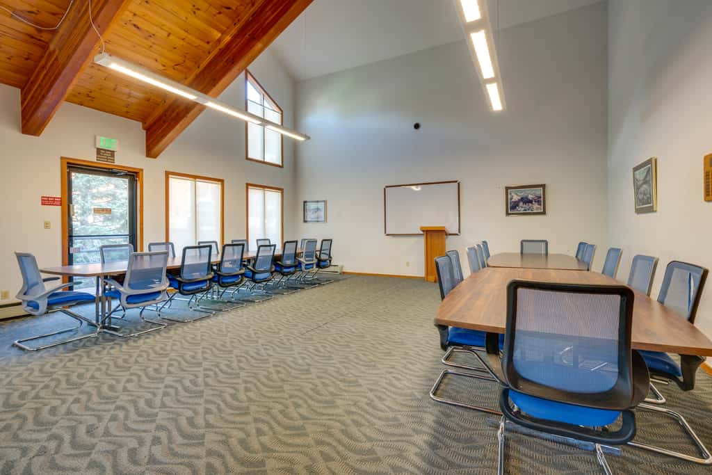 All-Season Base w/ Epic Views in Silverthorne!