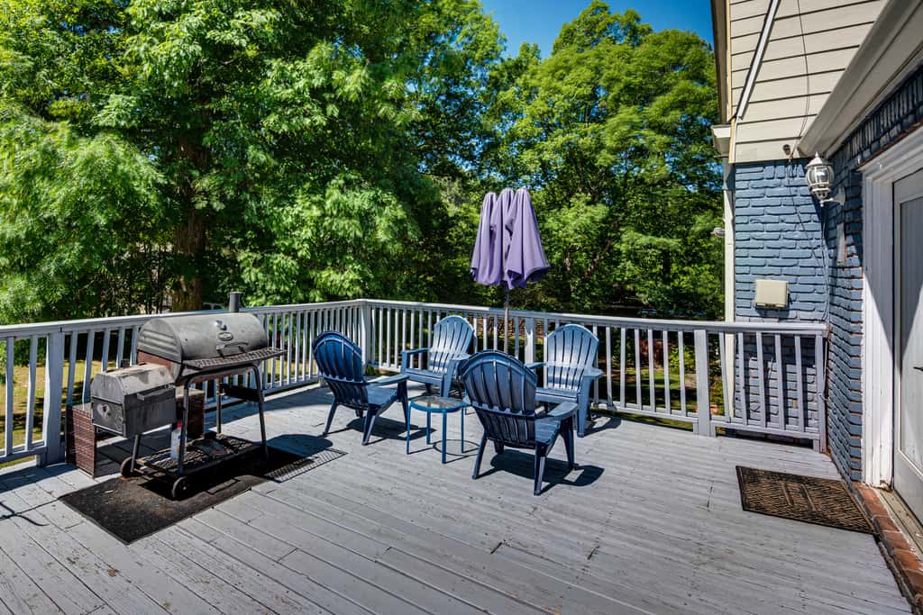 Spacious Home w/ Hot Tub, 14 Mi to Downtown ATL!