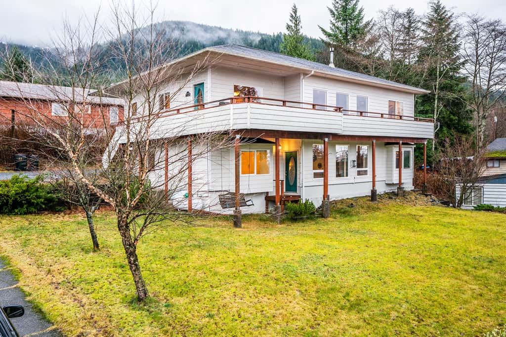Ketchikan Home: Bay Views, 1/2 Mi to Hiking Trails