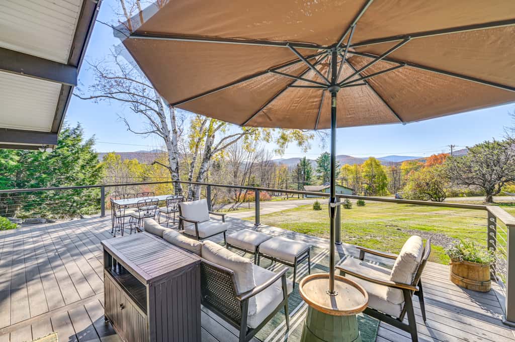 Cozy Mtn-View Chalet < 2 Mi to Windham Slopes