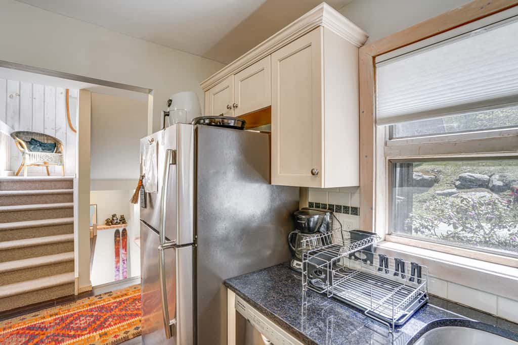 Ski, Hike & More: Year-Round Gem in Windham