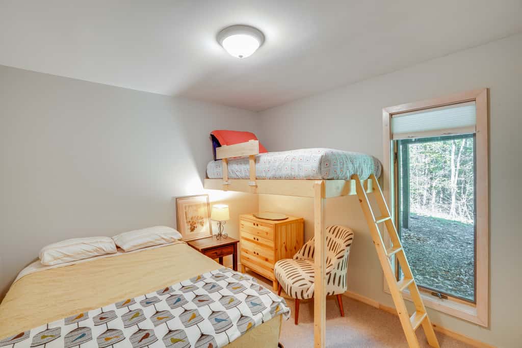 Ski, Hike & More: Year-Round Gem in Windham