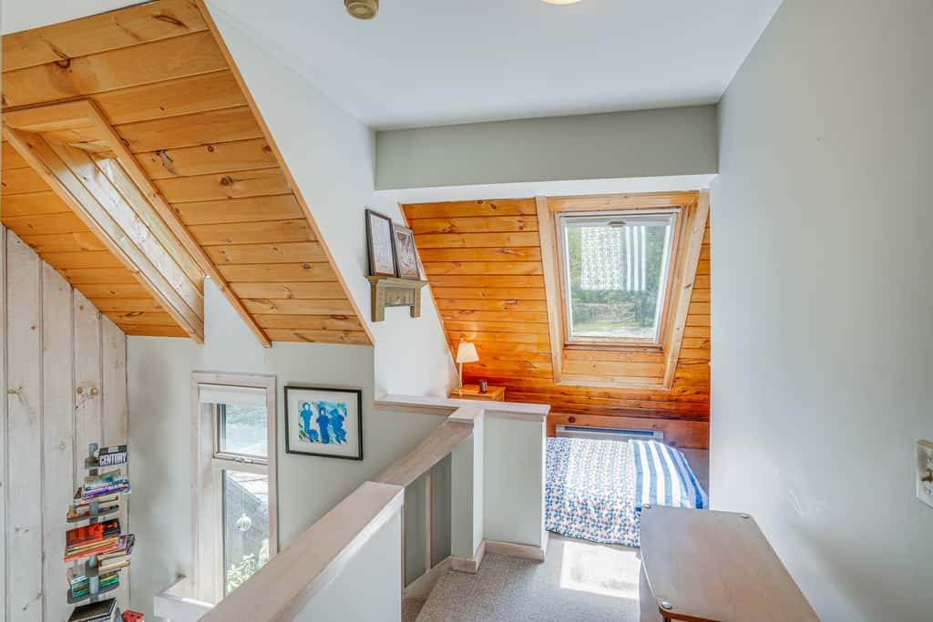 Ski, Hike & More: Year-Round Gem in Windham
