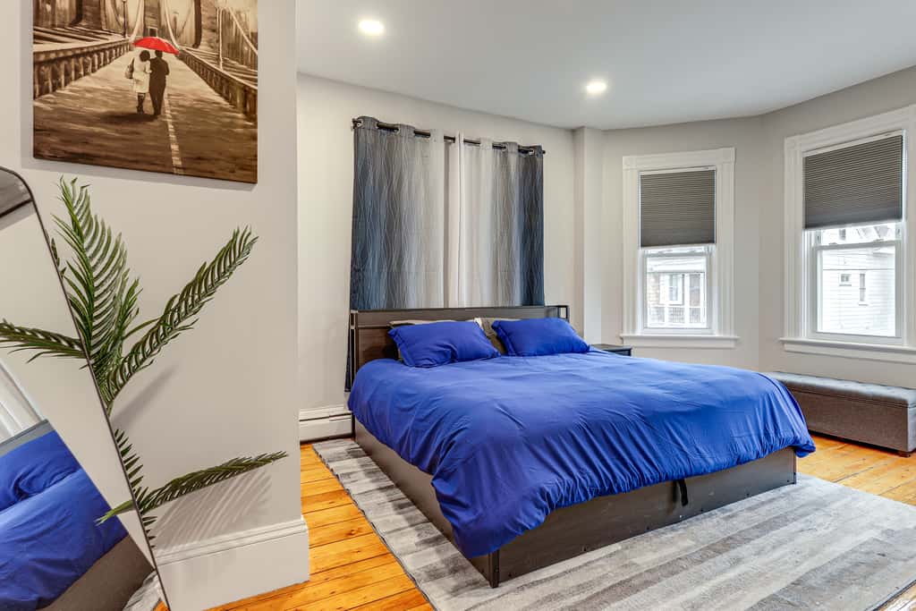 1 Mi to Dtwn: Pet-Friendly Providence Apt w/ Yard