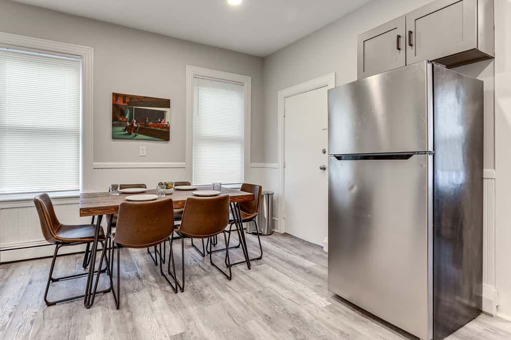 1 Mi to Dtwn: Pet-Friendly Providence Apt w/ Yard