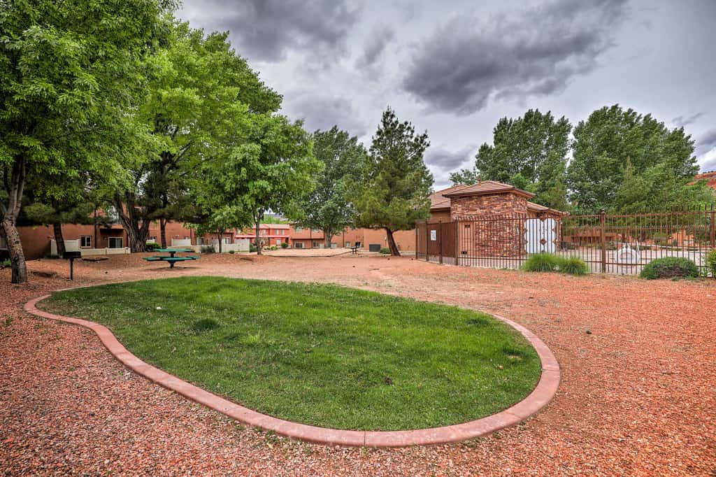 Lovely Kanab Condo in Dwtn, 30 mi to Zion NP!