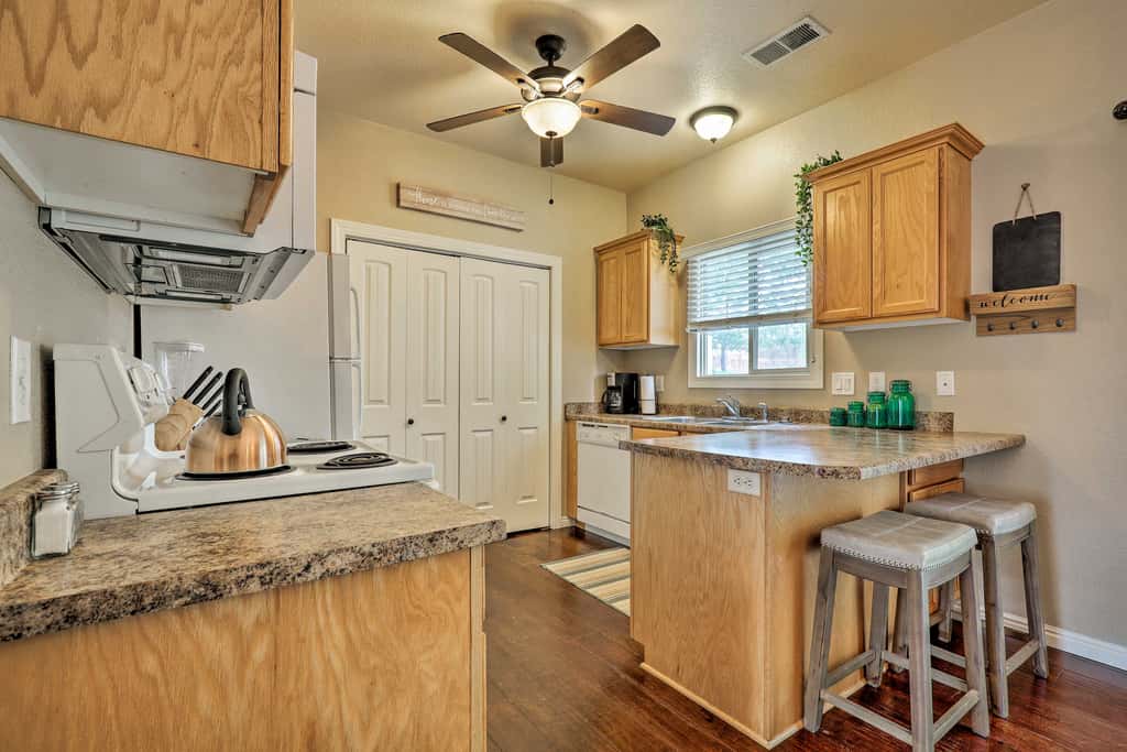 Lovely Kanab Condo in Dwtn, 30 mi to Zion NP!
