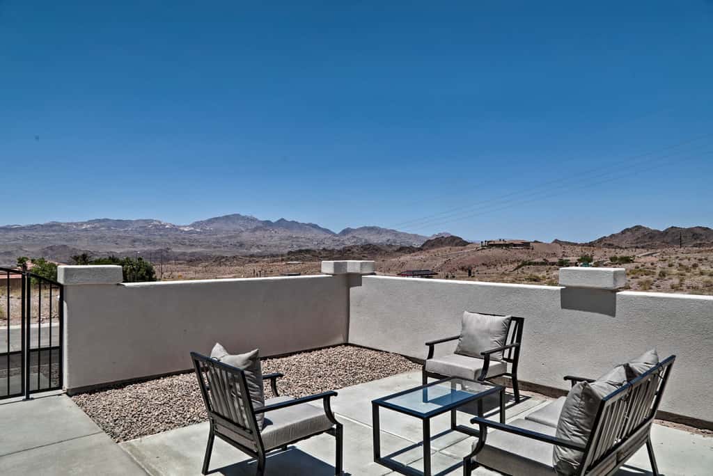 Luxe Home w/ OHV Access, 5 Mi to Lake Mohave!