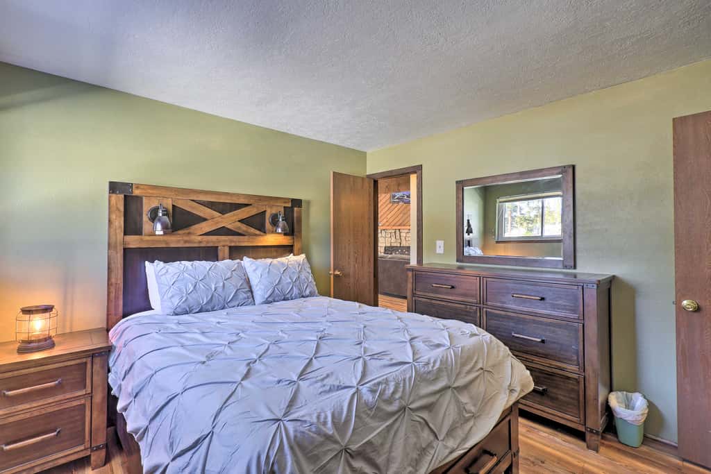 Mtn-View Silverthorne Gem w/ Shared Hot Tub