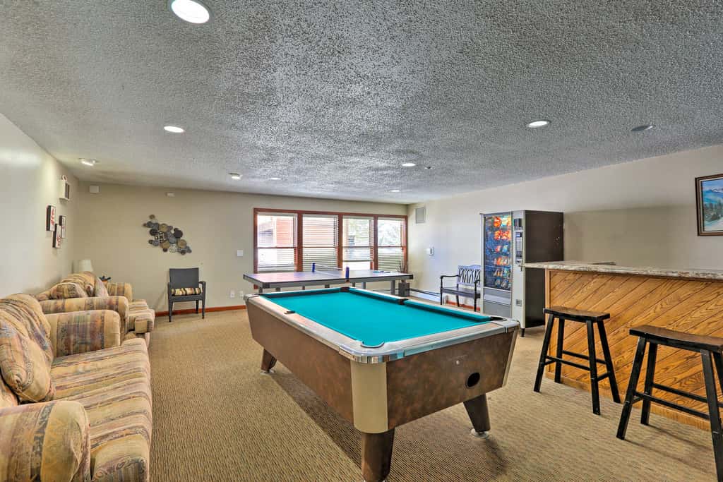 Mtn-View Silverthorne Gem w/ Shared Hot Tub