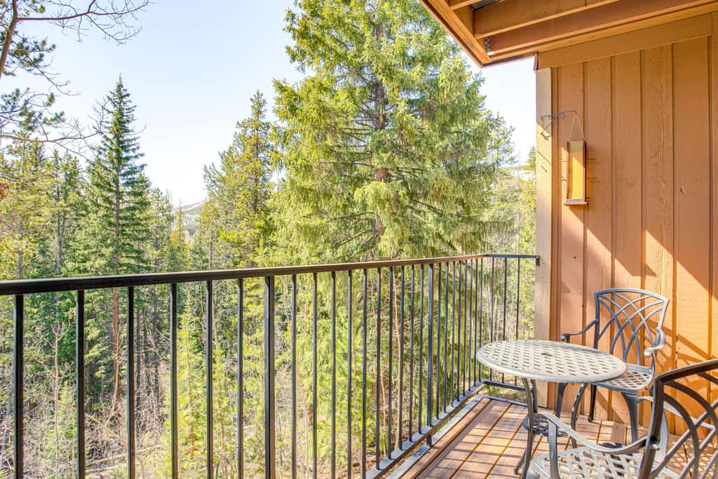 2 Mi to Winter Park Resort: Mtn-View Haven!