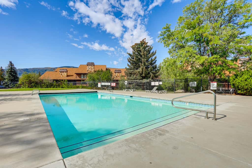 Eden Mountain Escape w/ Community Pool!