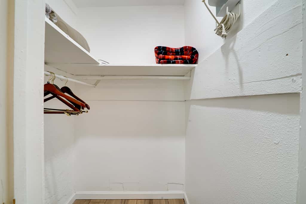 Gated 1BR Apt Near UMC + Texas Tech