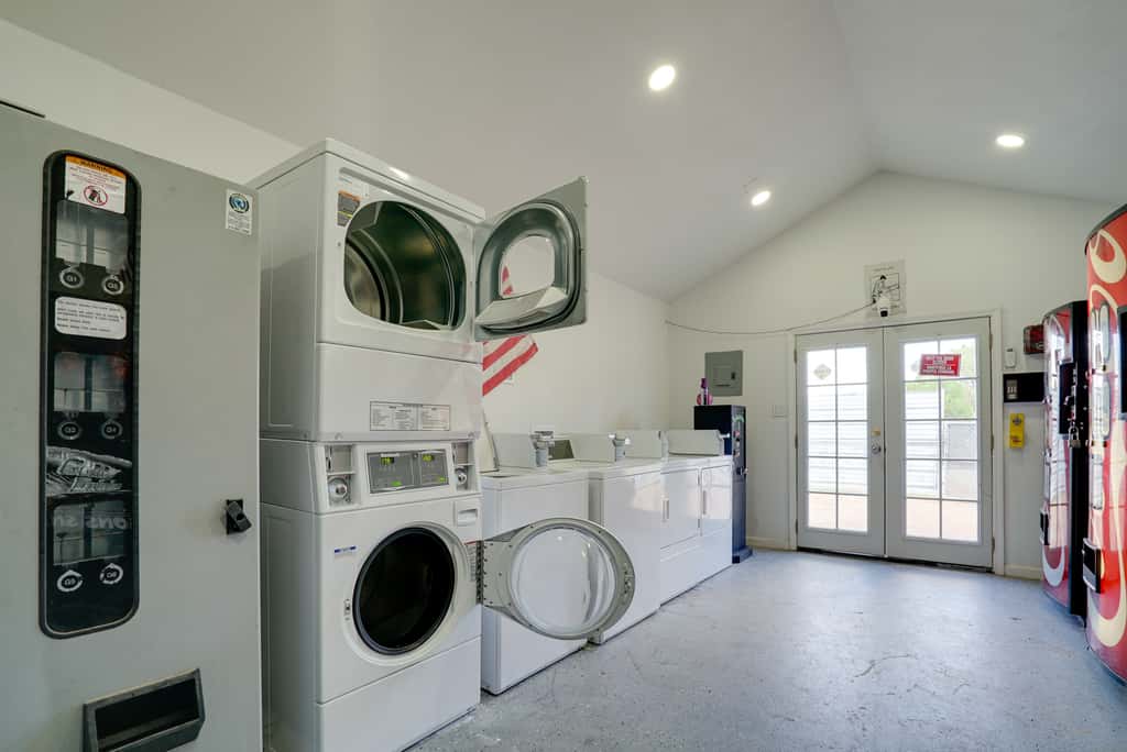 Gated 1BR Apt Near UMC + Texas Tech