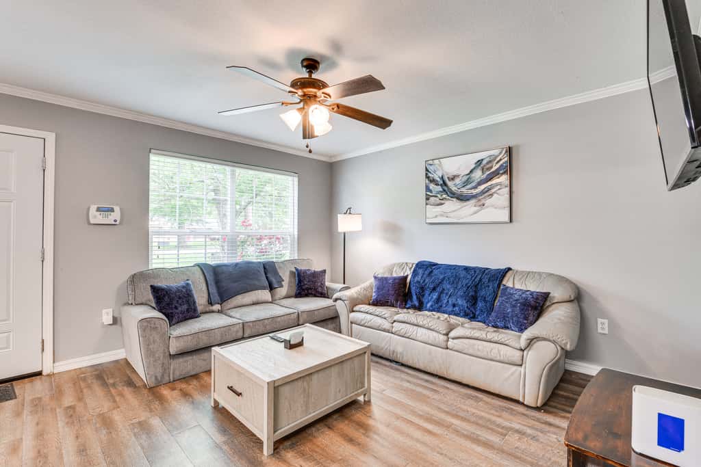 Baton Rouge Home w/ Yard ~ 14 Mi to Downtown!