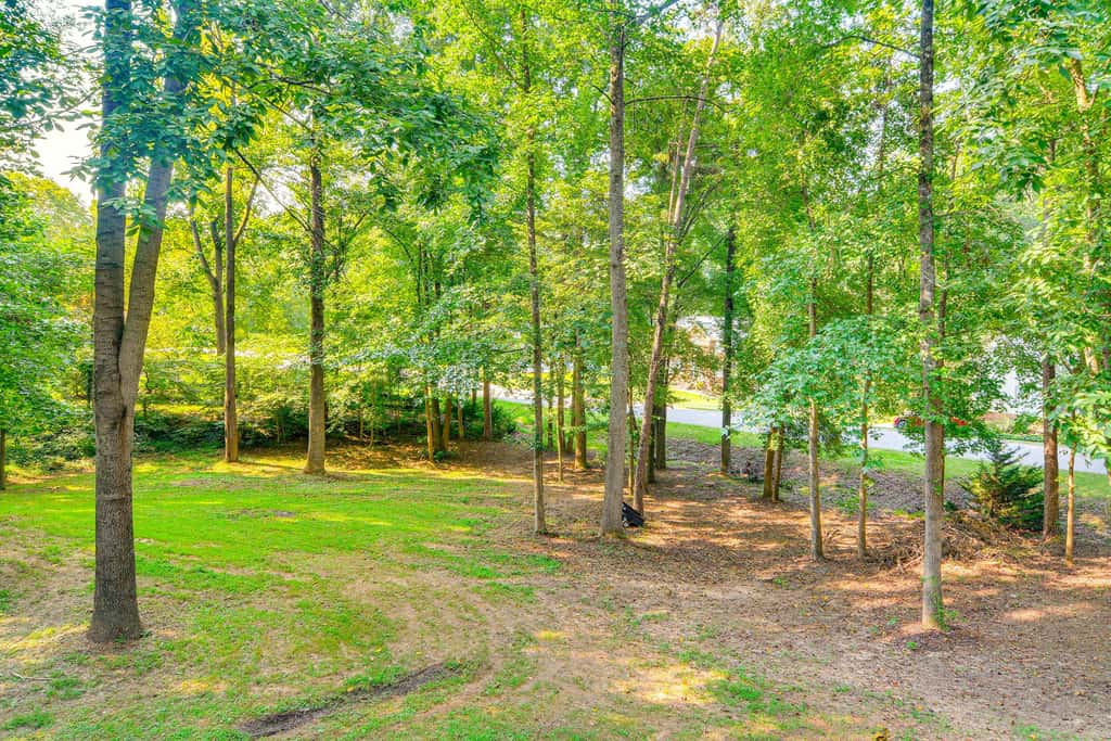 Private Yard & Deck: High Point Home Base!