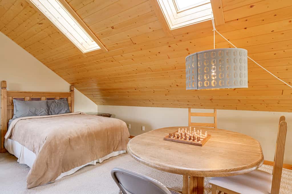 Fairplay Cabin w/ Mtn Views - 24 Mi to Breck!