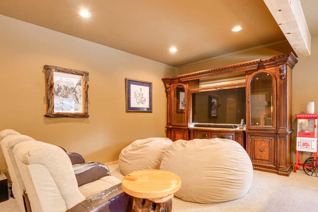 Fairplay Cabin w/ Mtn Views - 24 Mi to Breck!