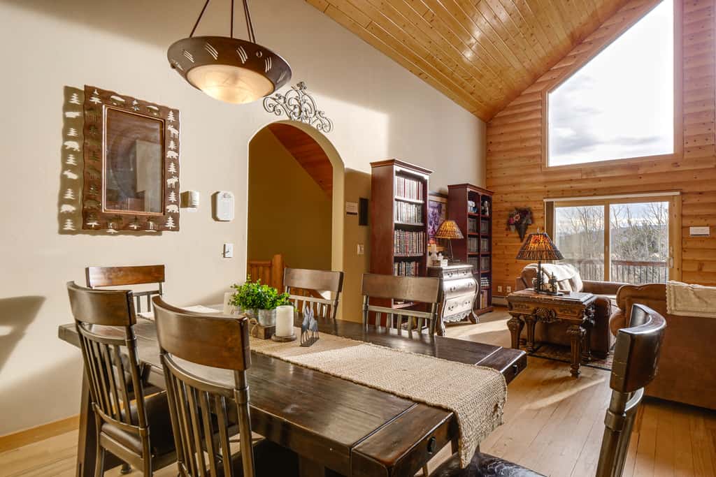 Fairplay Cabin w/ Mtn Views - 24 Mi to Breck!