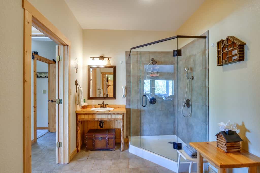 Alma Mountain Getaway w/ Private Hot Tub & Views