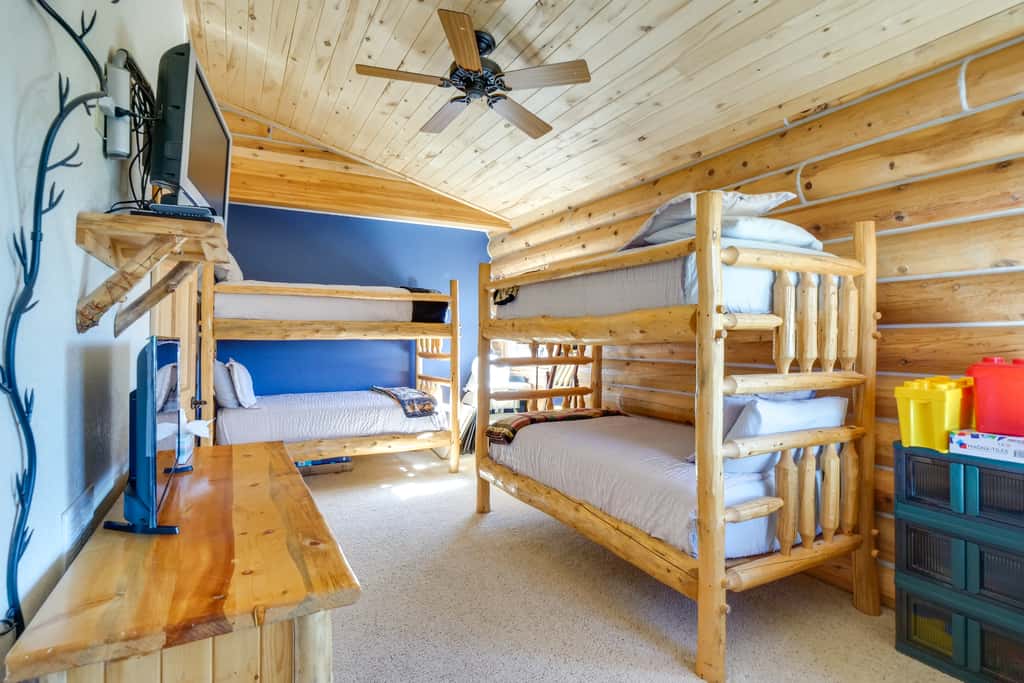 Alma Mountain Getaway w/ Private Hot Tub & Views
