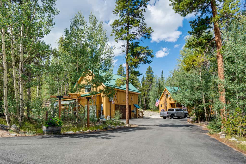 24STR-00023 Fairplay Cabin w/ Hot Tub on 4 Acres!