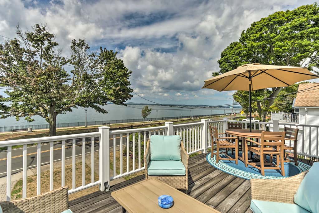 Walkable New Haven Retreat w/ Ocean Views!