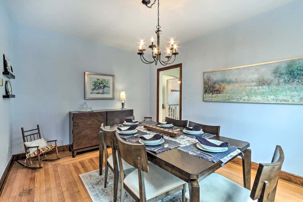 Walkable New Haven Retreat w/ Ocean Views!