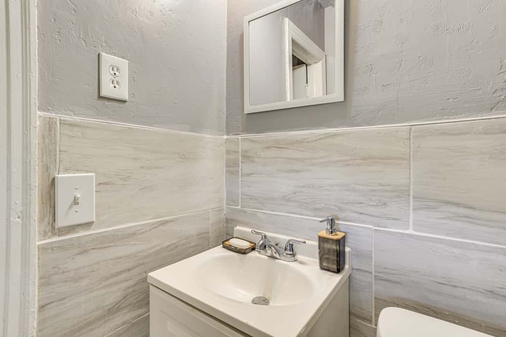 Dog-Friendly Extended Stay, 3 Mi to Dtwn OKC!