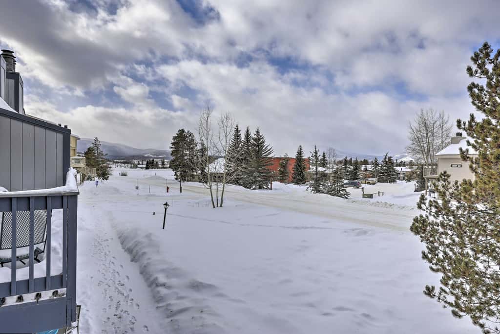 Cozy Fraser Mtn Retreat w/ Shuttle to Winter Park