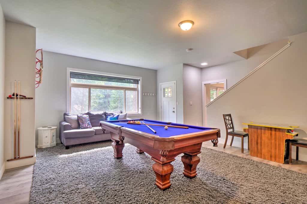 3 Mi to Ski Resort: Hot Tub Haven in Breckenridge!