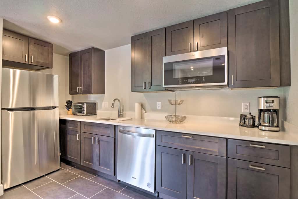 3 Mi to Ski Resort: Hot Tub Haven in Breckenridge!