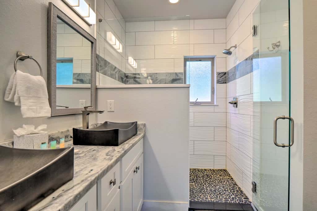 3 Mi to Ski Resort: Hot Tub Haven in Breckenridge!