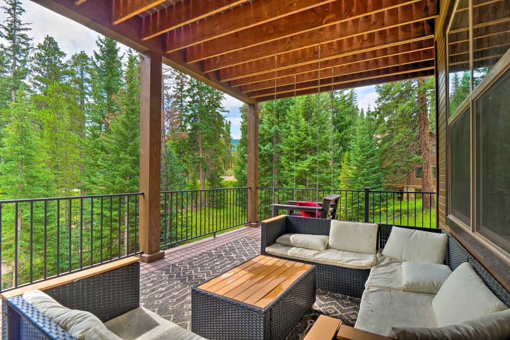 3 Mi to Ski Resort: Hot Tub Haven in Breckenridge!