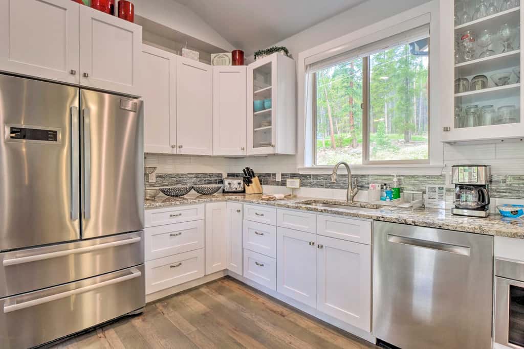 3 Mi to Ski Resort: Hot Tub Haven in Breckenridge!