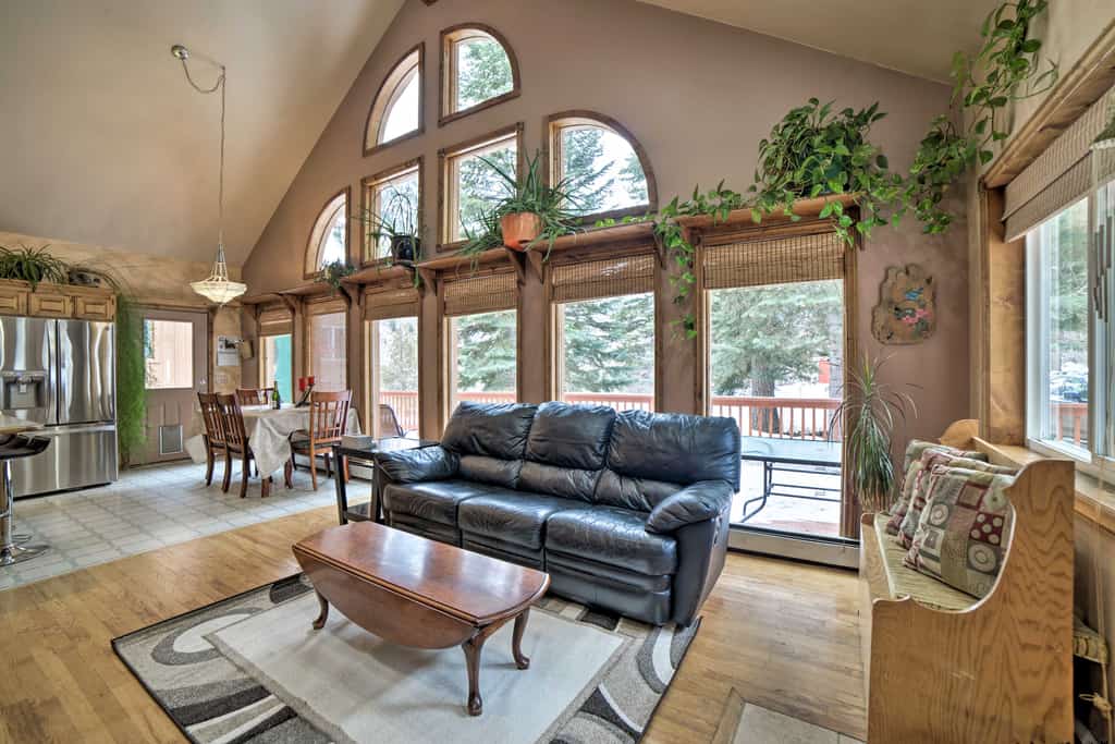 Cozy Home w/ Mountain Views Near Ouray Hot Springs