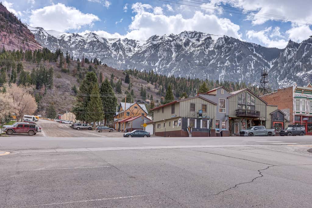 Walk to Hot Springs: Updated Retreat in Dtwn Ouray