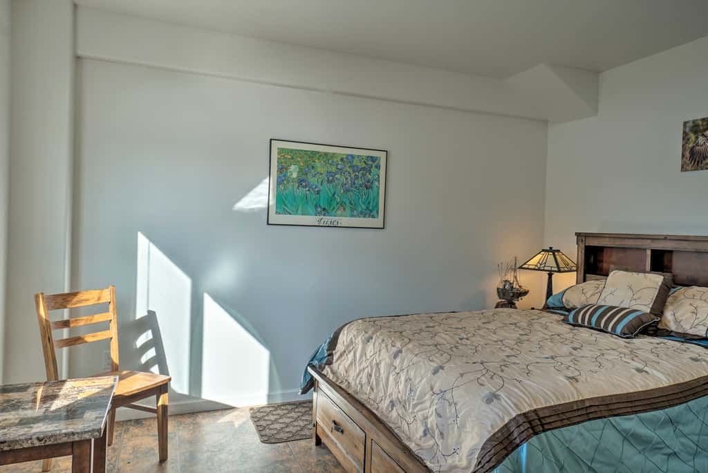 Homer Hideaway on Fritz Creek! Families Welcome