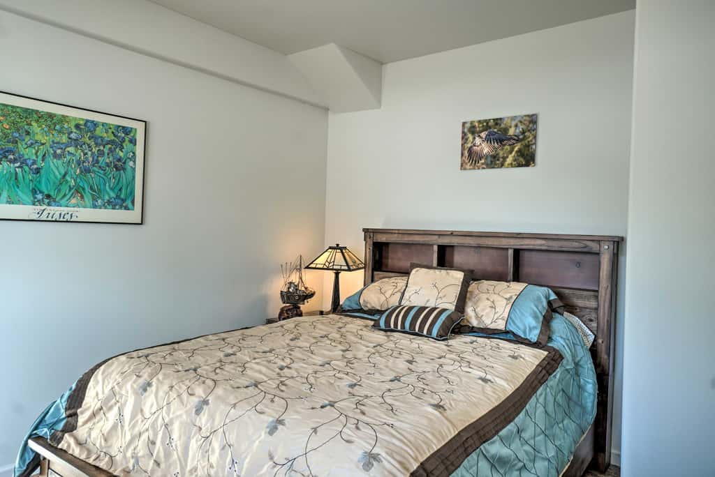 Homer Hideaway on Fritz Creek! Families Welcome