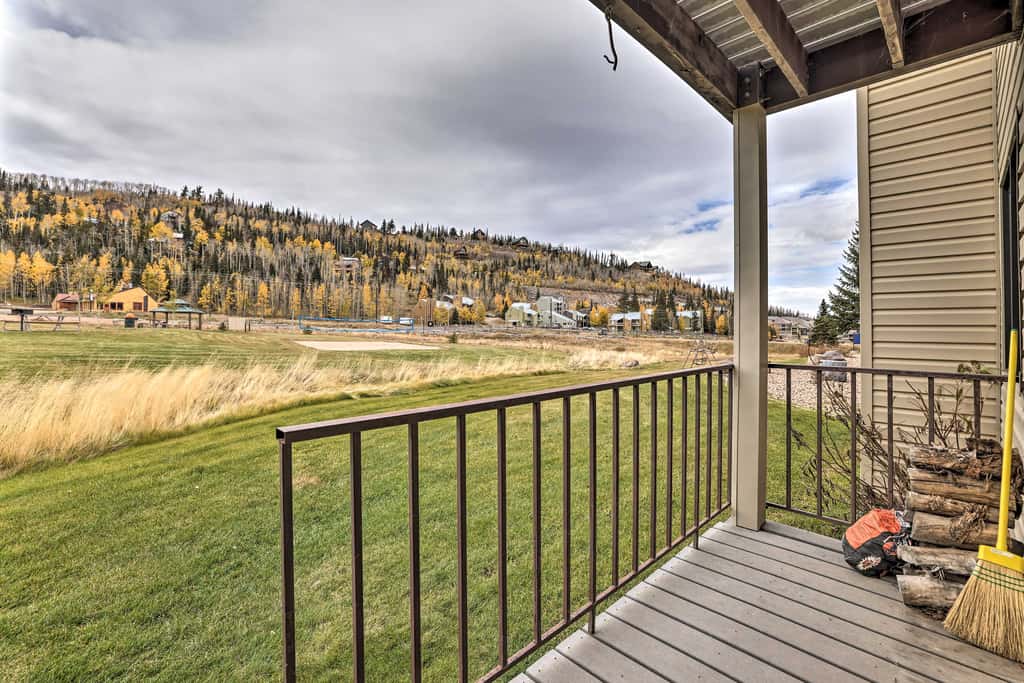 Brian Head Condo w/ Patio & Community Amenities!