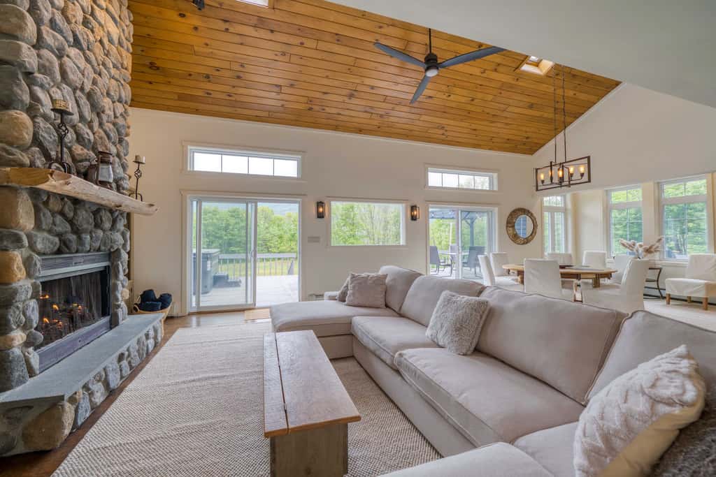 'The Mountain House:' Windham Retreat w/ Hot Tub!