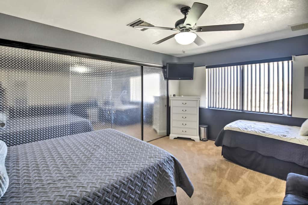 Bullhead City Home w/ Private Pool, Hot Tub & View