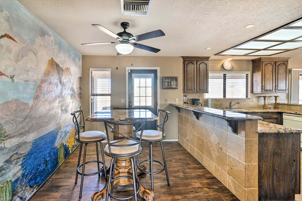 Bullhead City Home w/ Private Pool, Hot Tub & View