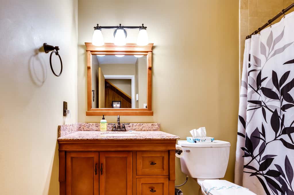Lincoln Townhome w/ Community Pool & Club Access!