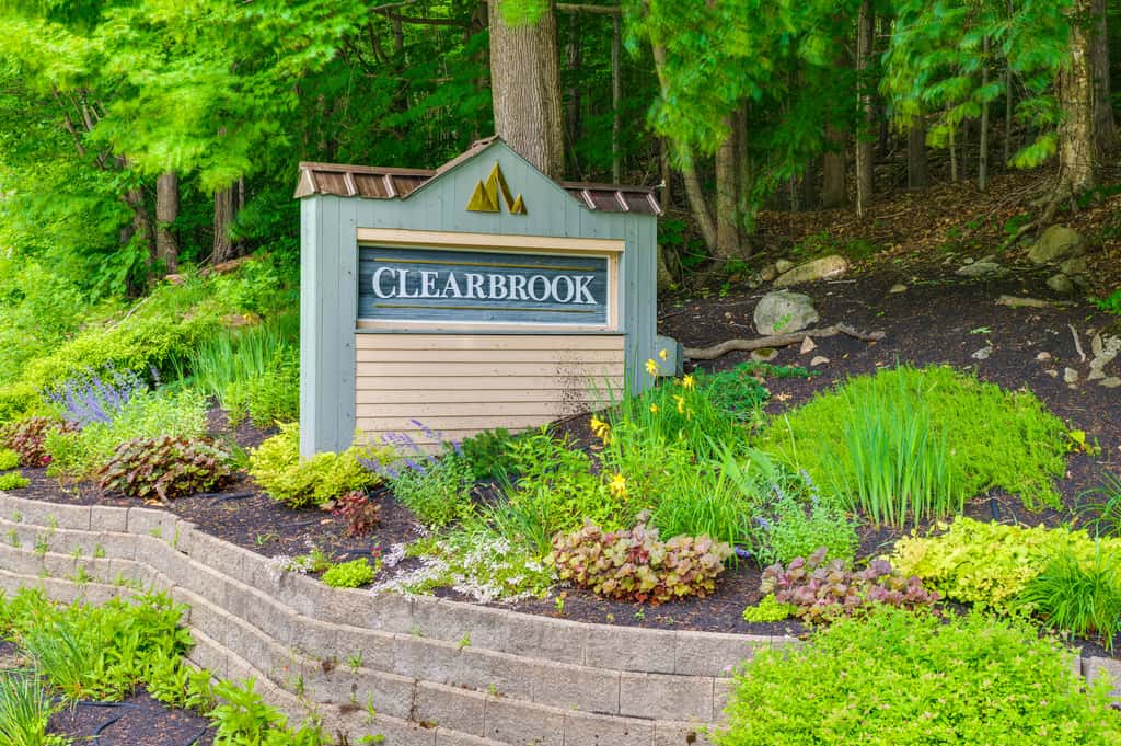 Lincoln Townhome w/ Community Pool & Club Access!