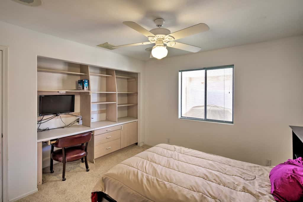 Patio, Rooftop Deck & Mtn Views: Lake Havasu Home!