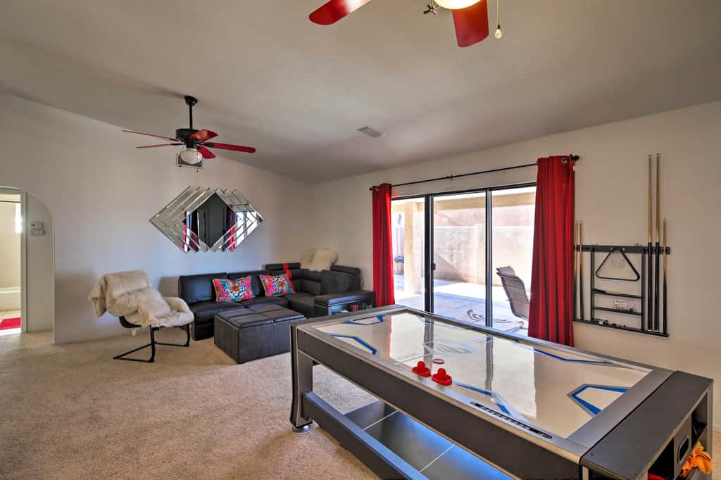 Patio, Rooftop Deck & Mtn Views: Lake Havasu Home!
